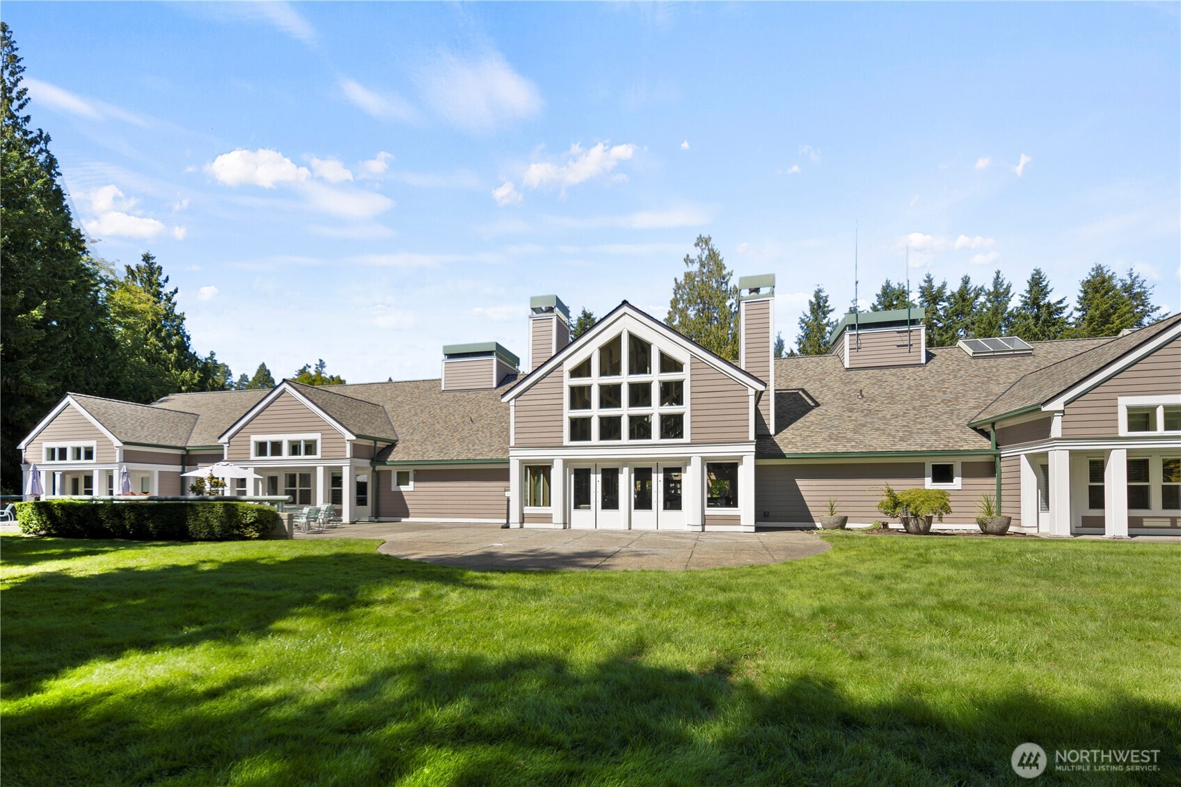 83 Pelton Court