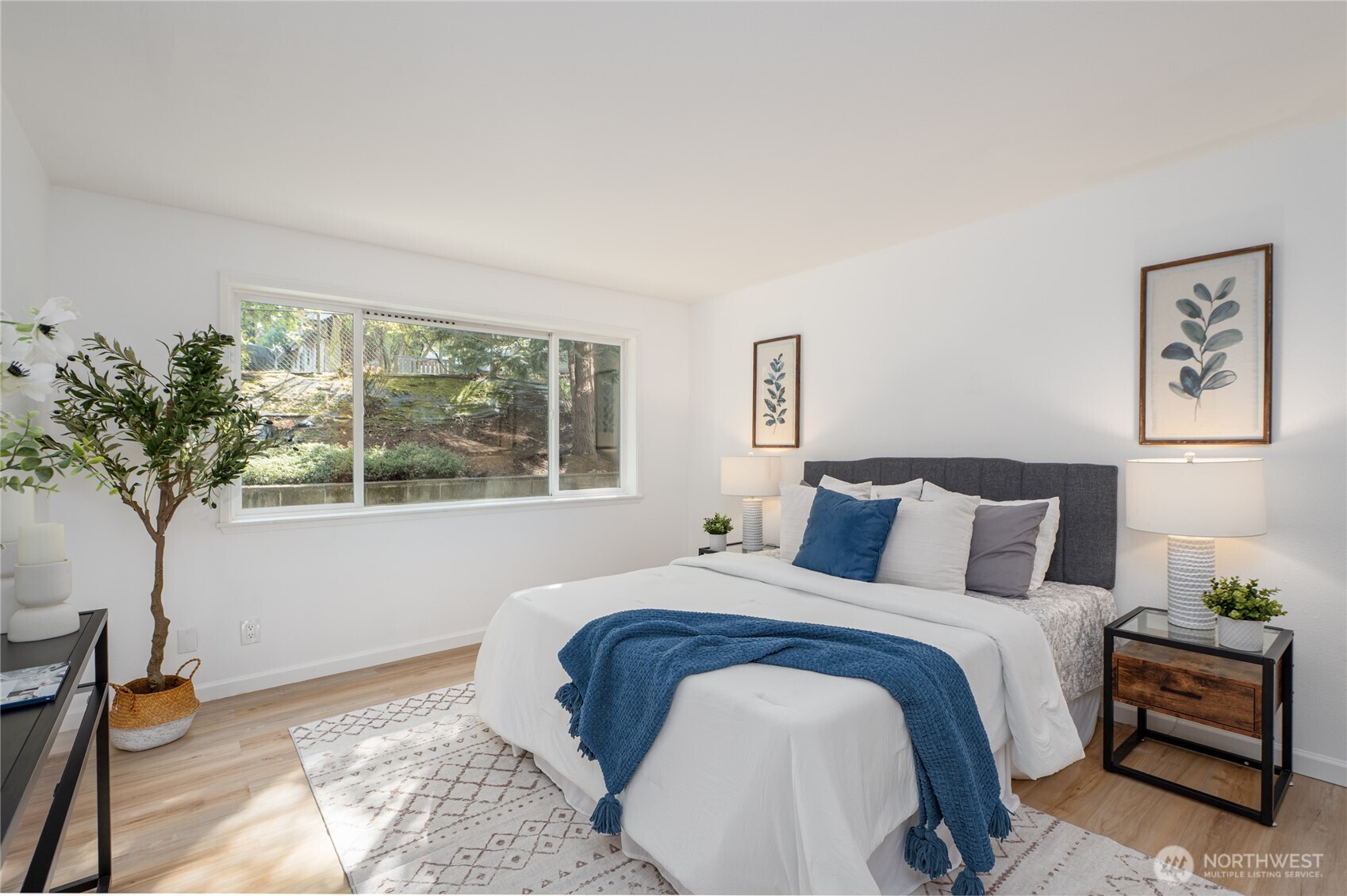 8720 Phinney Avenue N Unit: 14