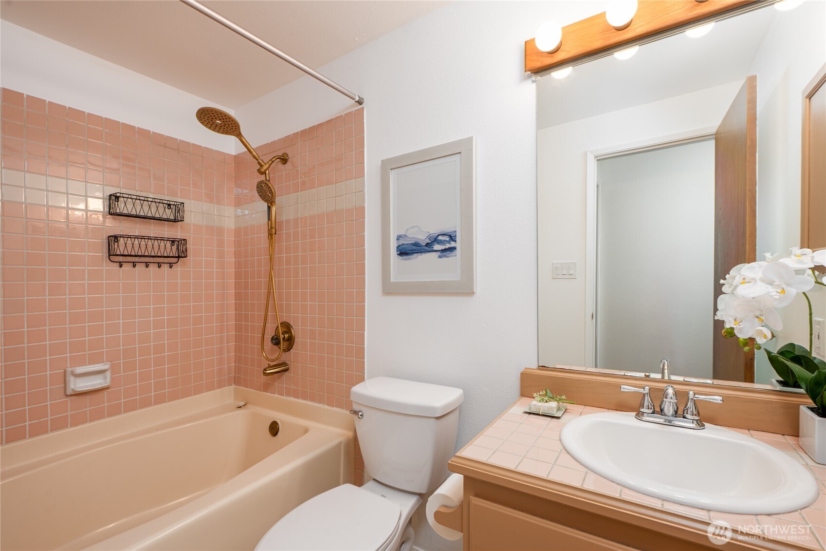 8720 Phinney Avenue N Unit: 14