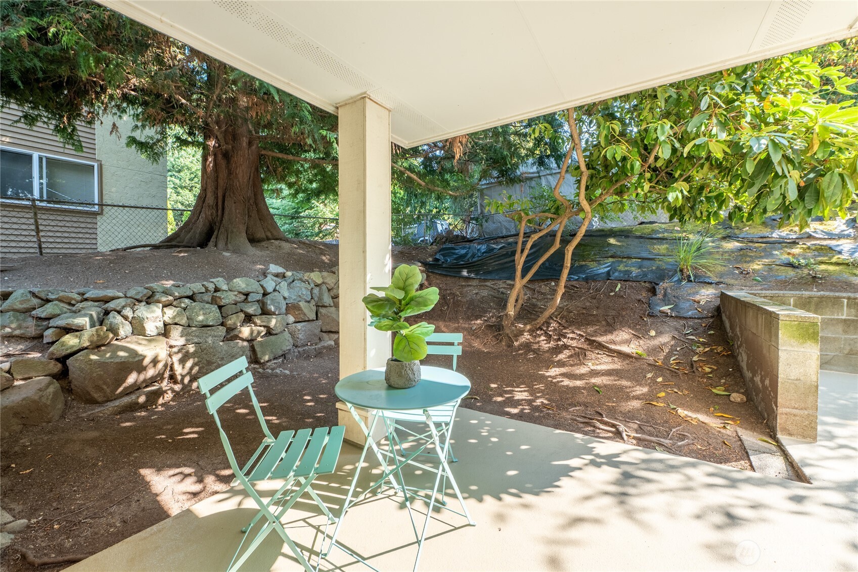 8720 Phinney Avenue N Unit: 14