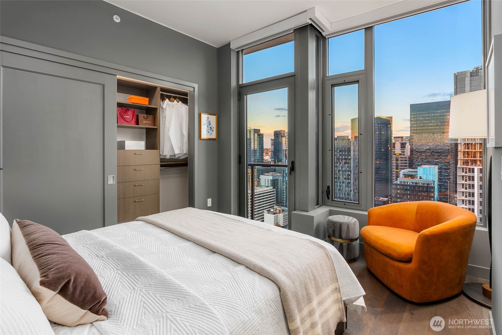 2510 6th Avenue Unit: 3303