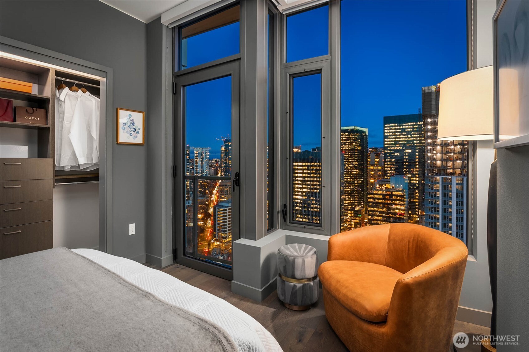 2510 6th Avenue Unit: 3303