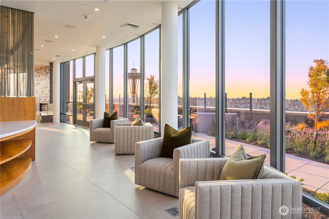 2510 6th Avenue Unit: 3303