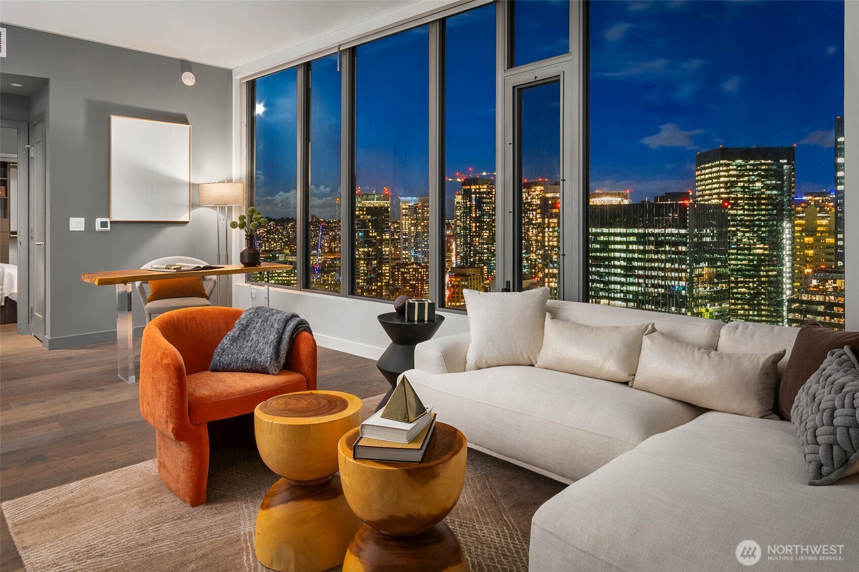 2510 6th Avenue Unit: 3303