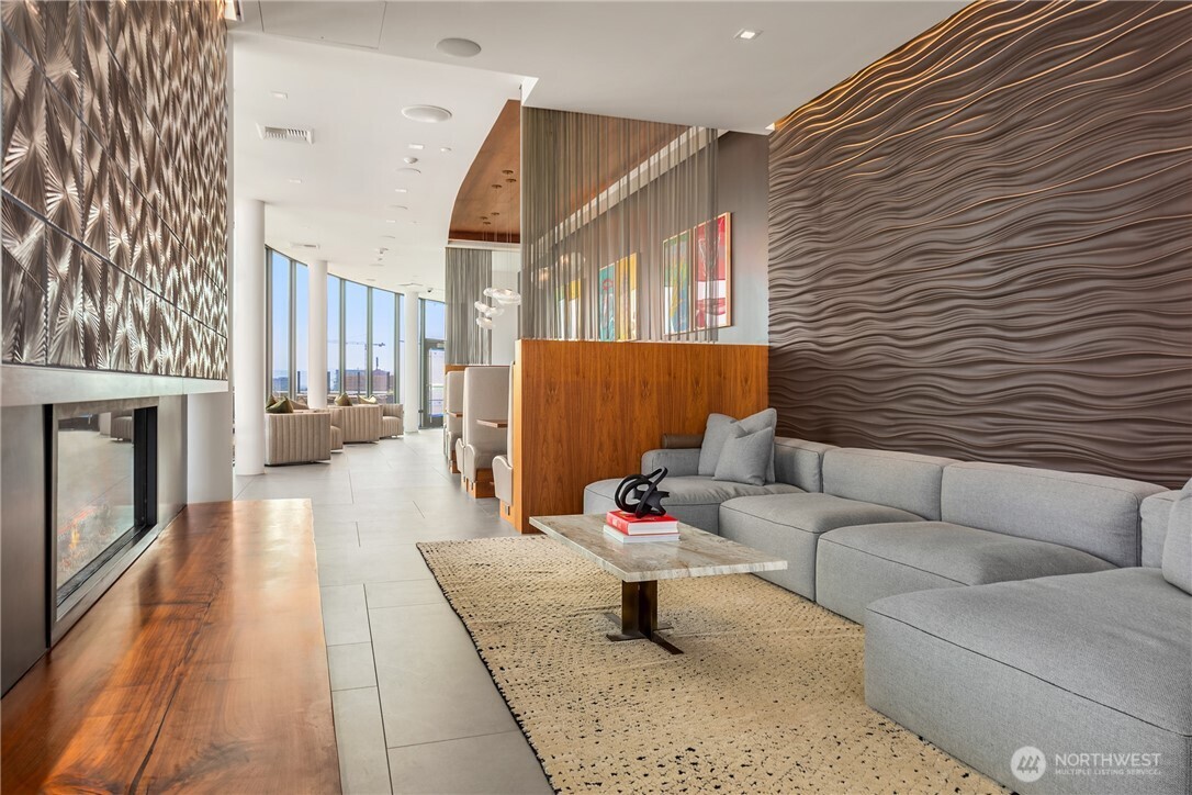2510 6th Avenue Unit: 3303