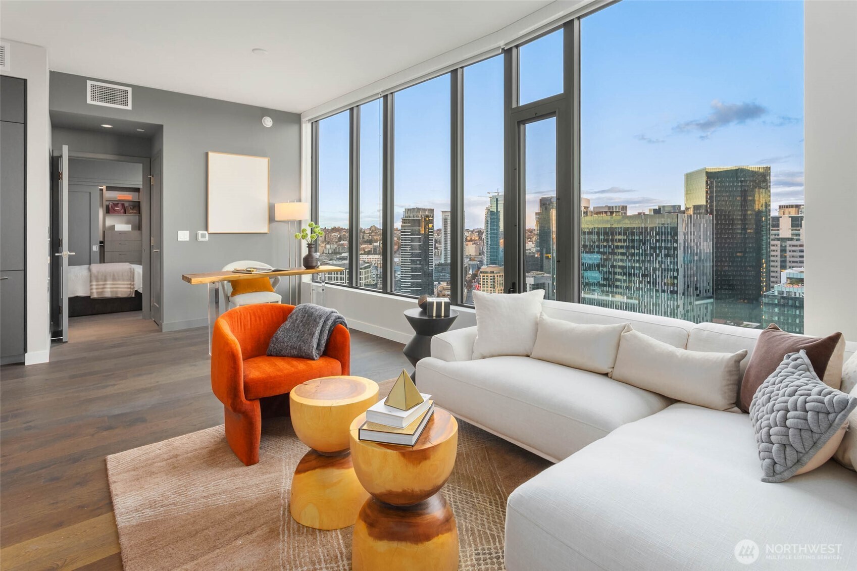2510 6th Avenue Unit: 3303
