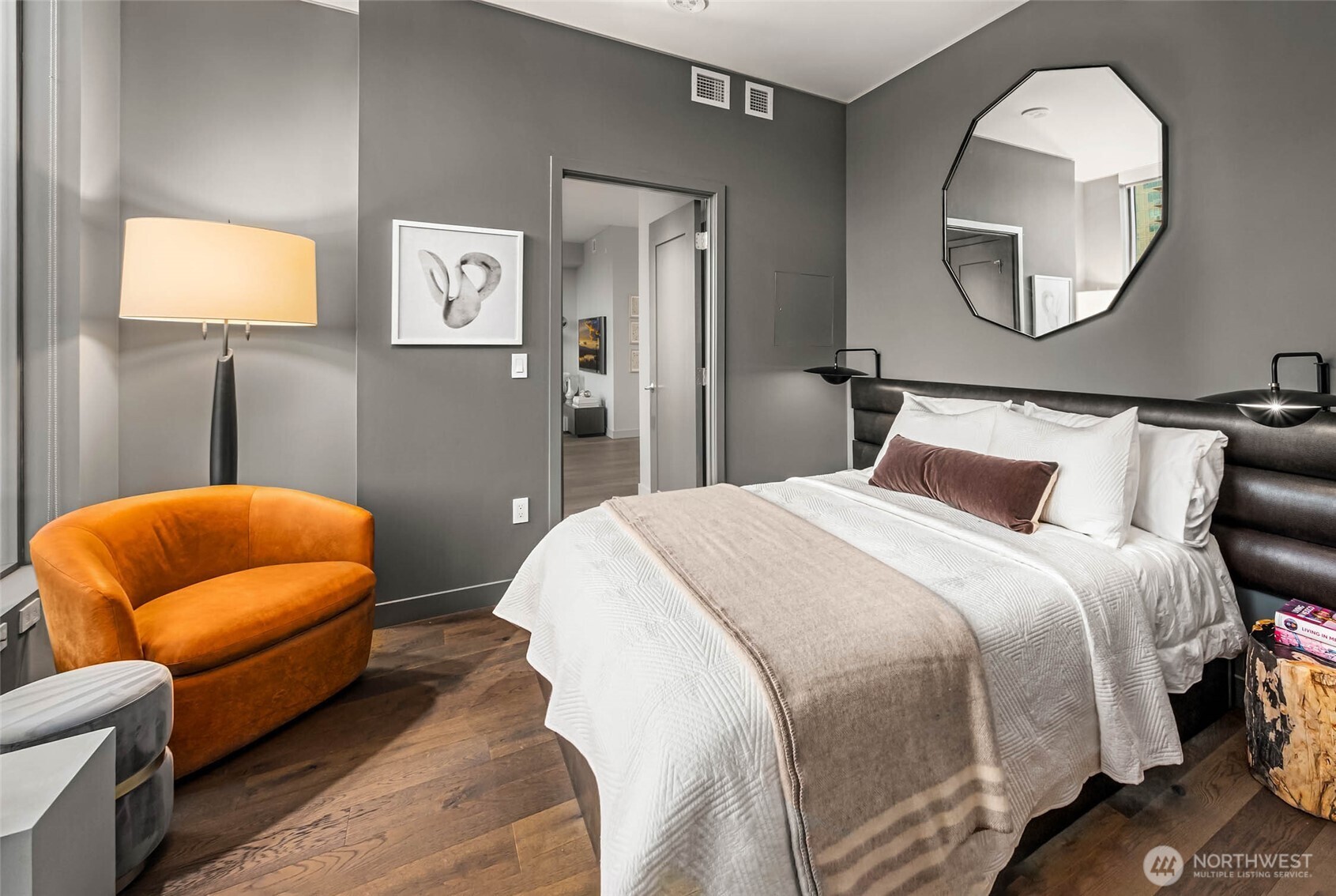 2510 6th Avenue Unit: 3303