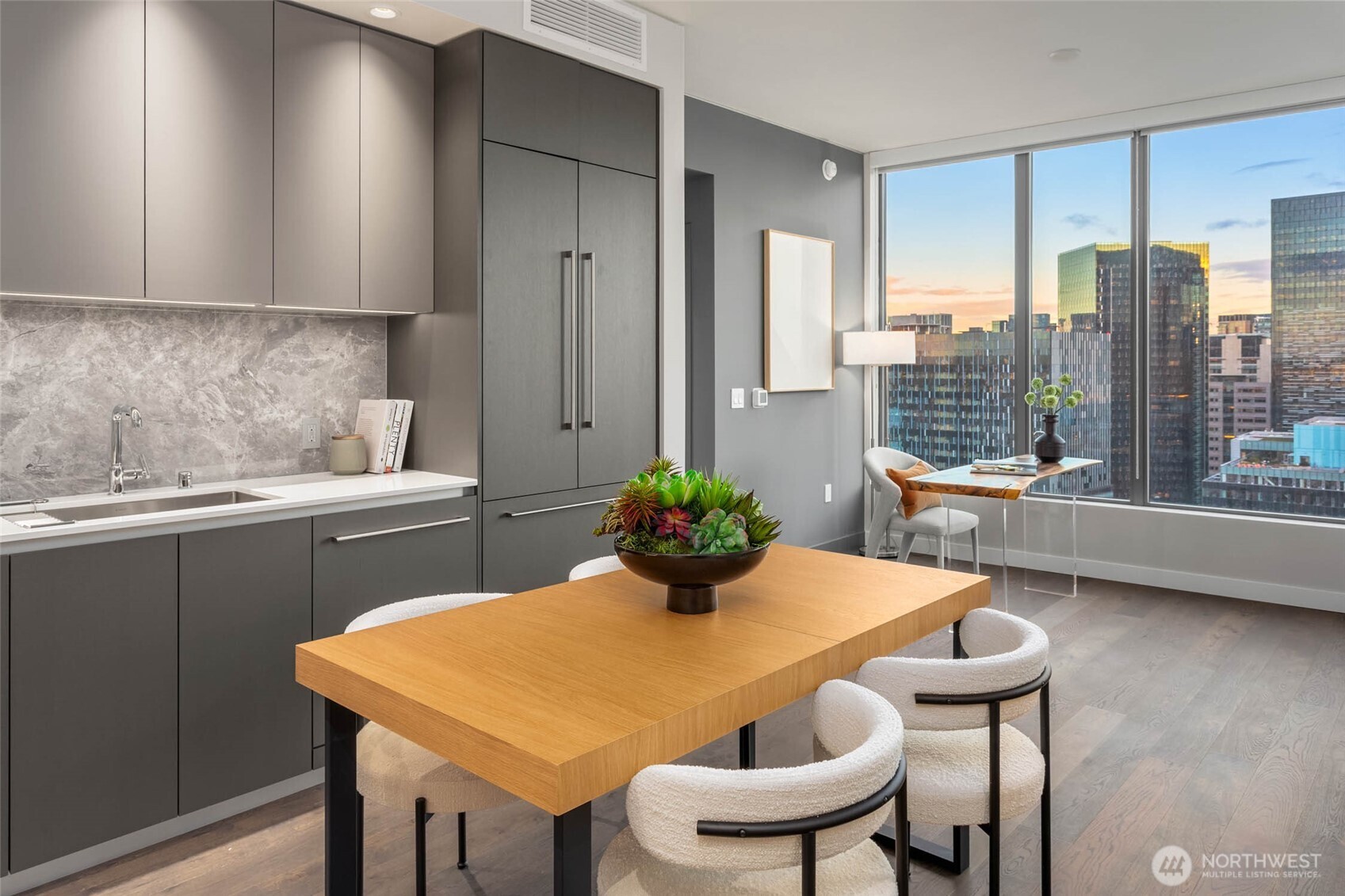 2510 6th Avenue Unit: 3303