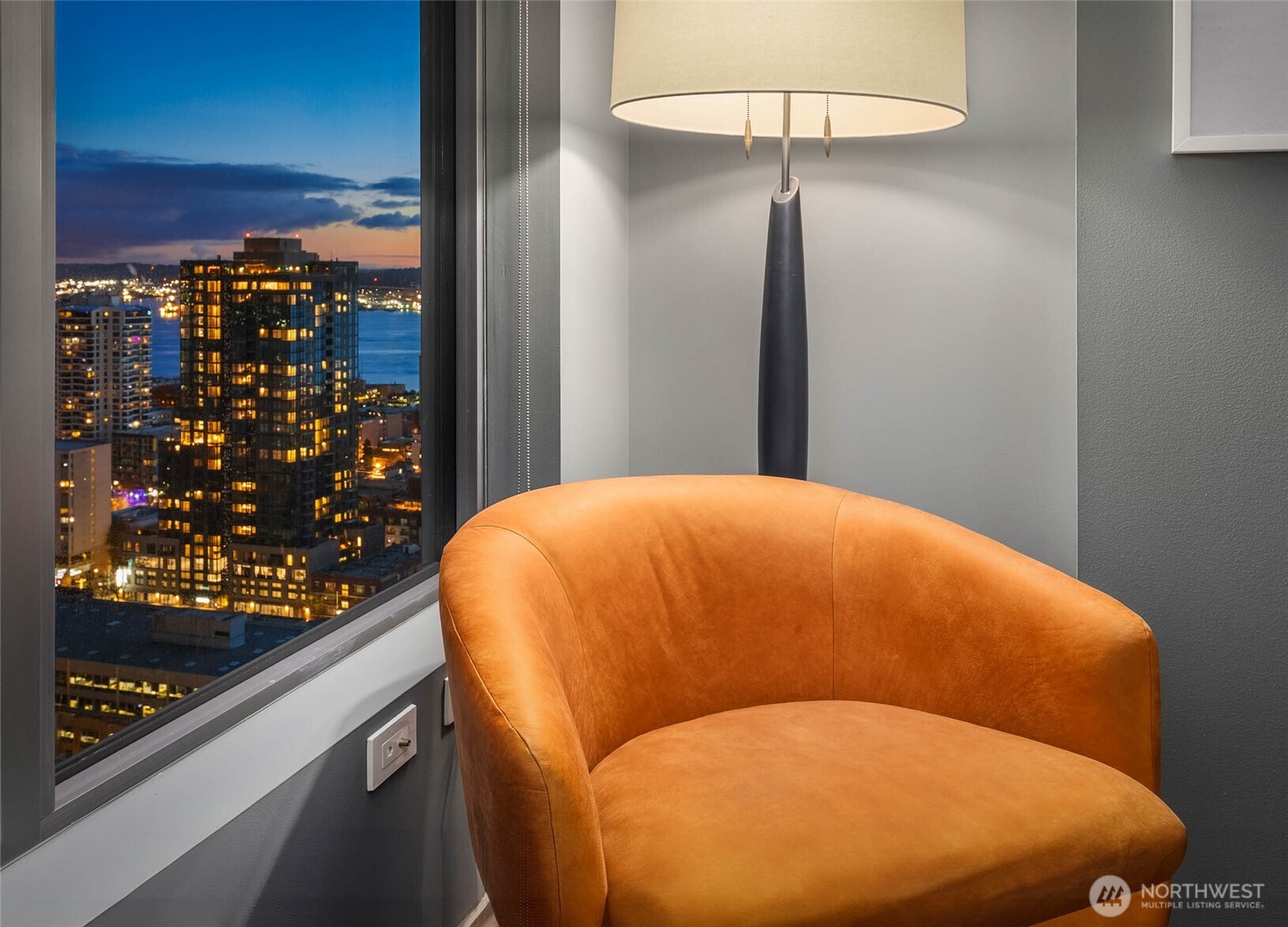 2510 6th Avenue Unit: 3303