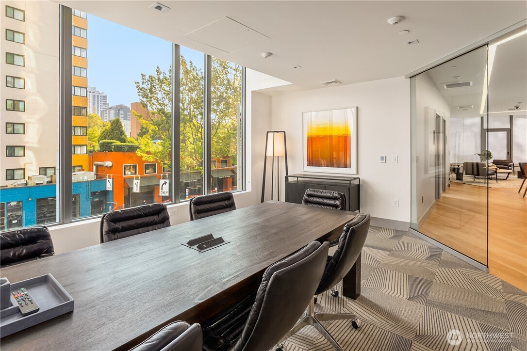 2510 6th Avenue Unit: 3303