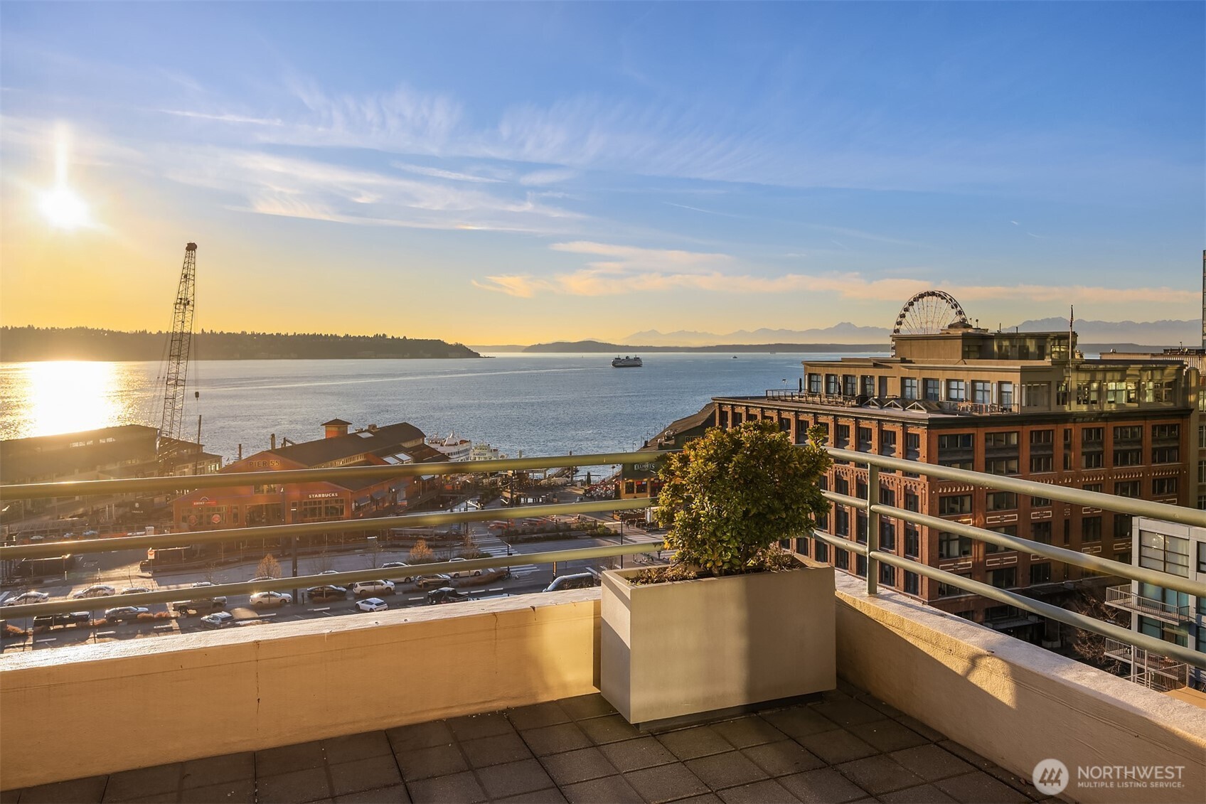 1107 1st Avenue Unit: 602
