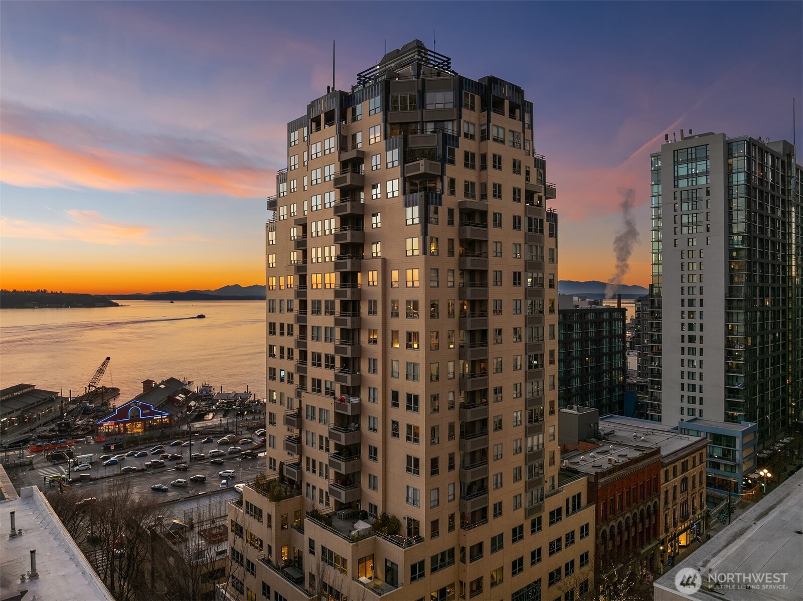 1107 1st Avenue Unit: 602