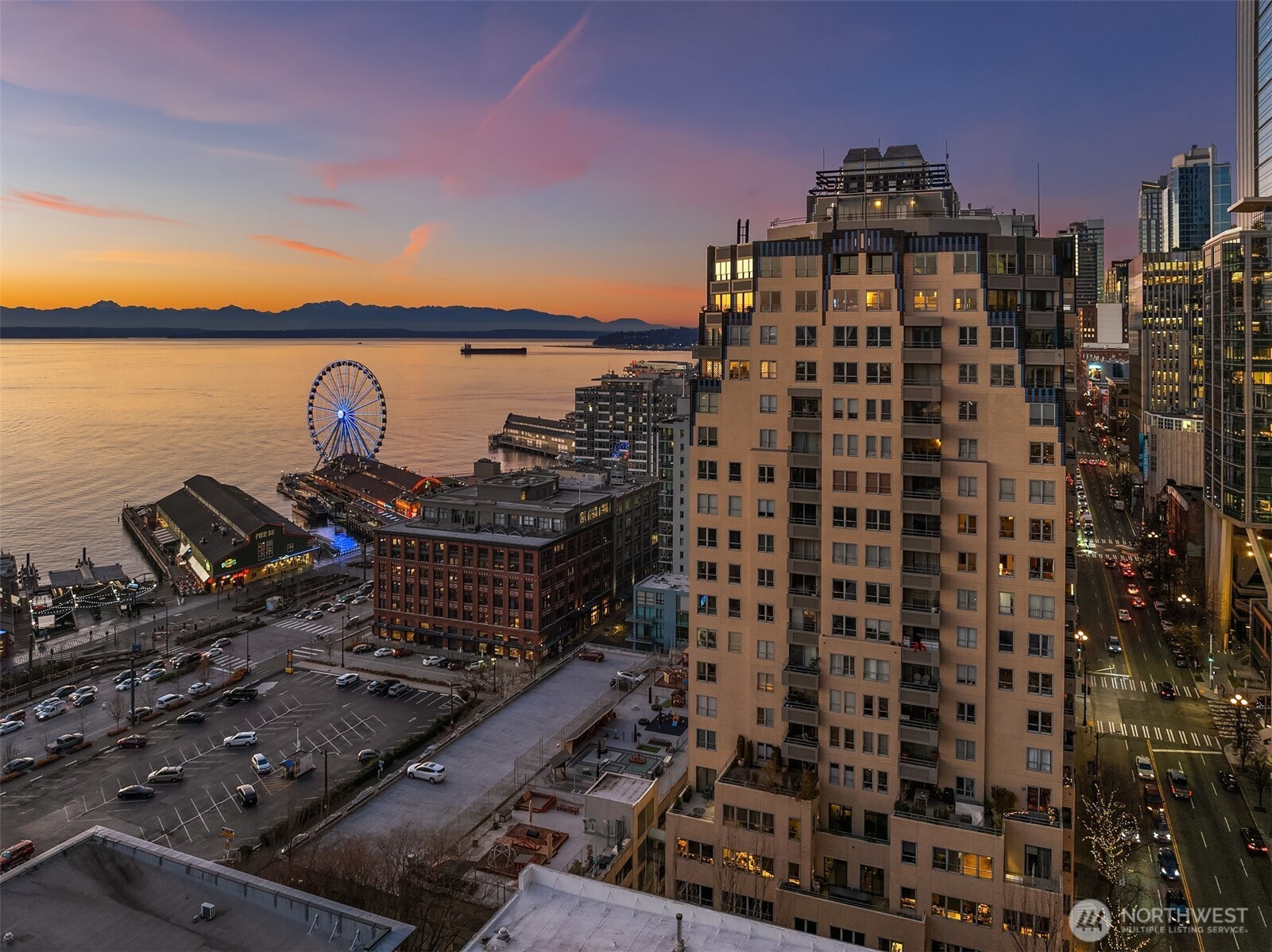 1107 1st Avenue Unit: 602