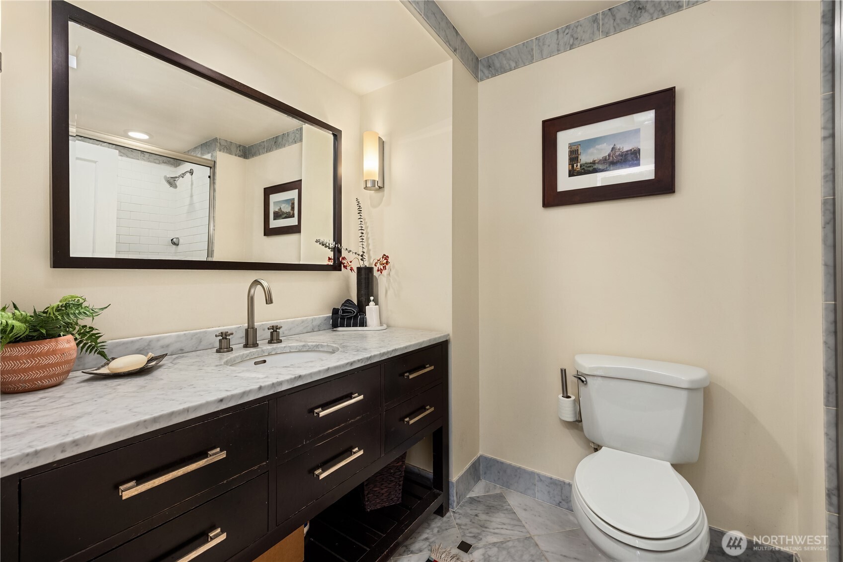 1107 1st Avenue Unit: 602