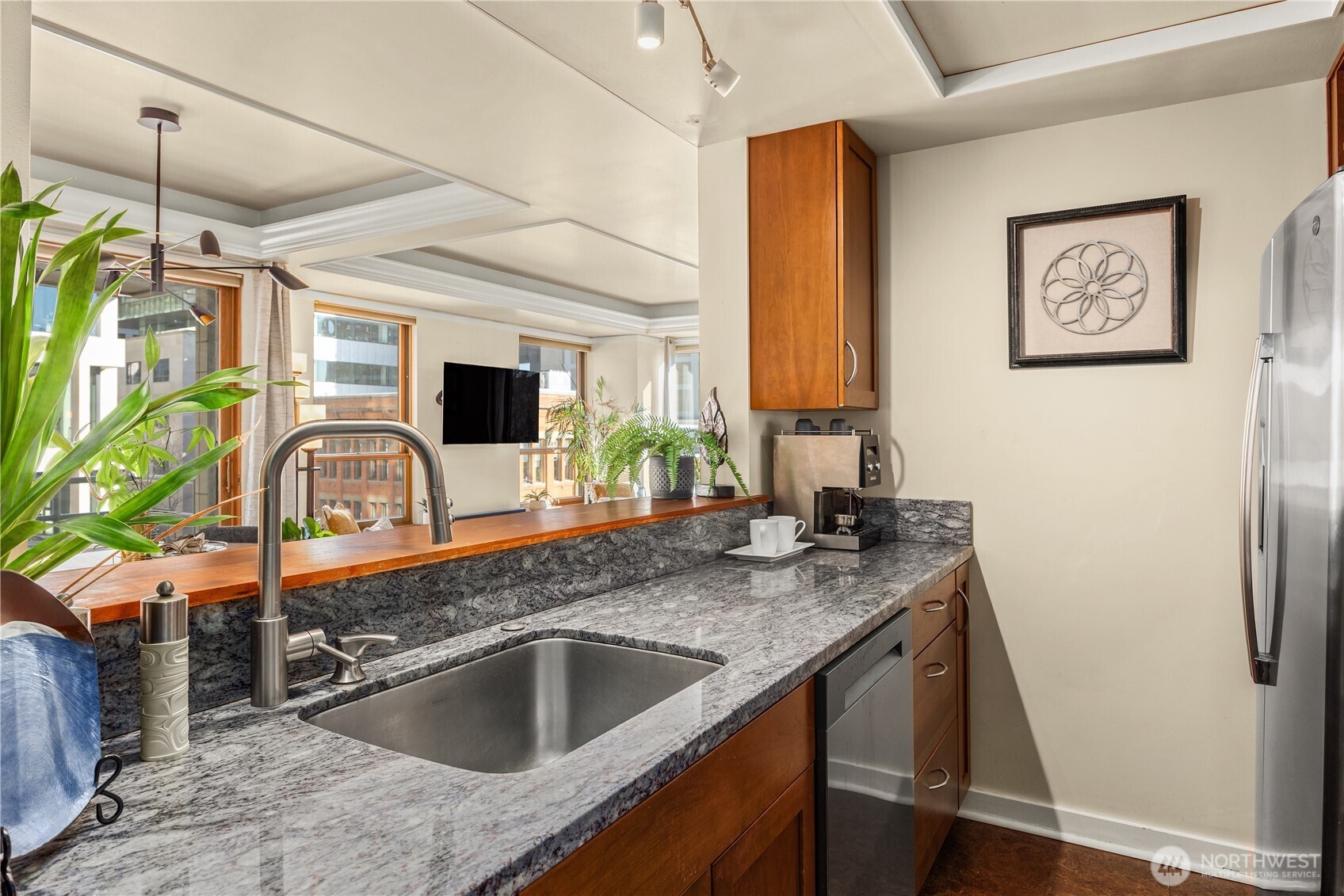 1107 1st Avenue Unit: 602