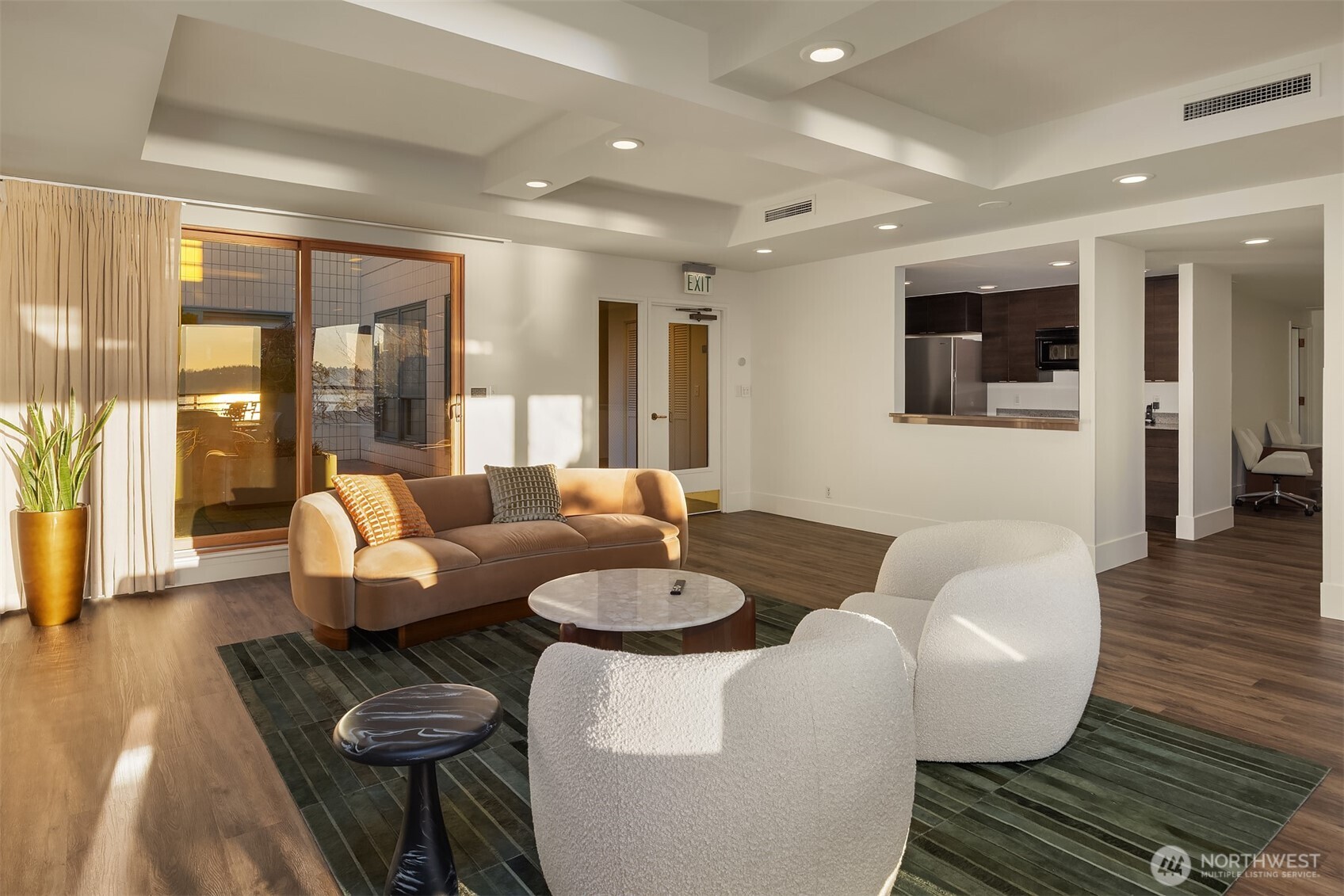1107 1st Avenue Unit: 602