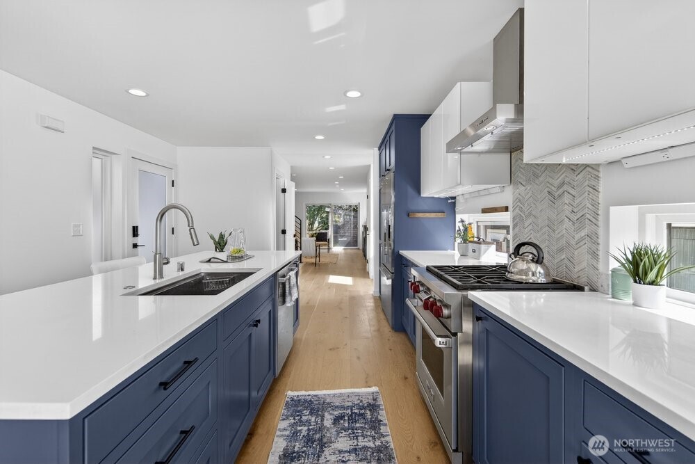 7316 Alonzo Avenue NW