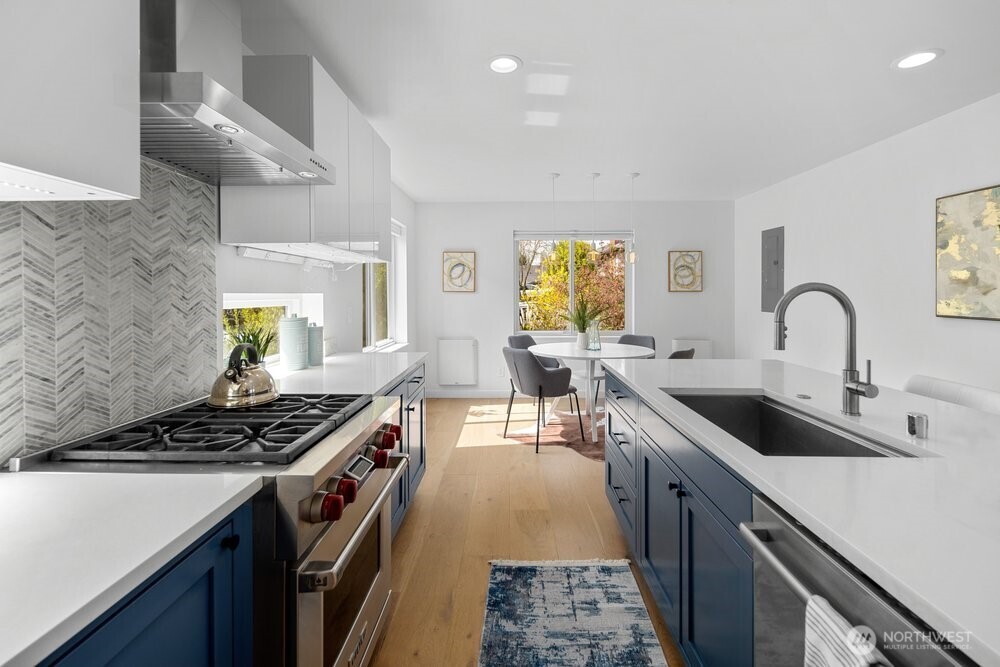 7316 Alonzo Avenue NW