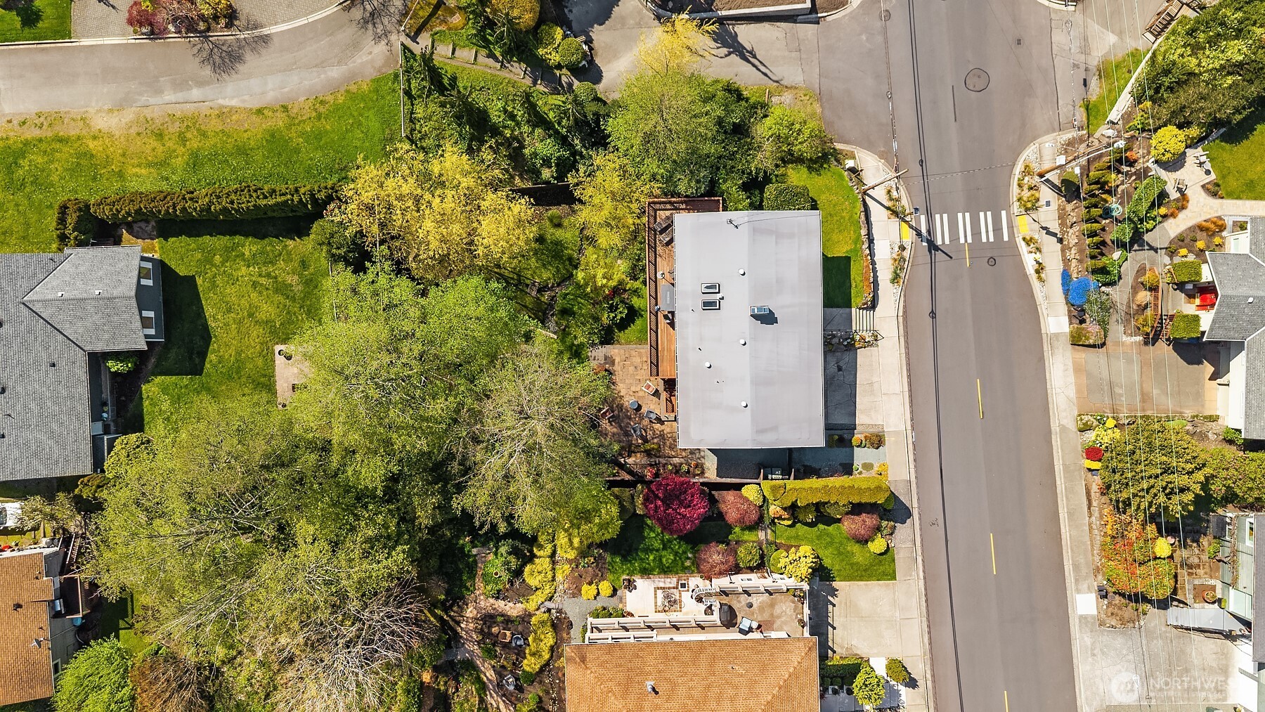 810 Walnut Street