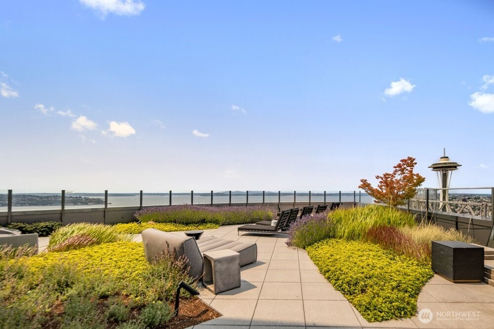 2510 6th Avenue Unit: 1107