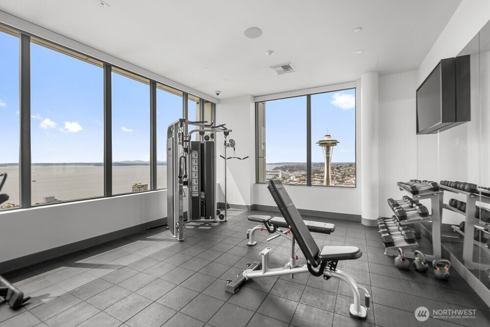 2510 6th Avenue Unit: 1107