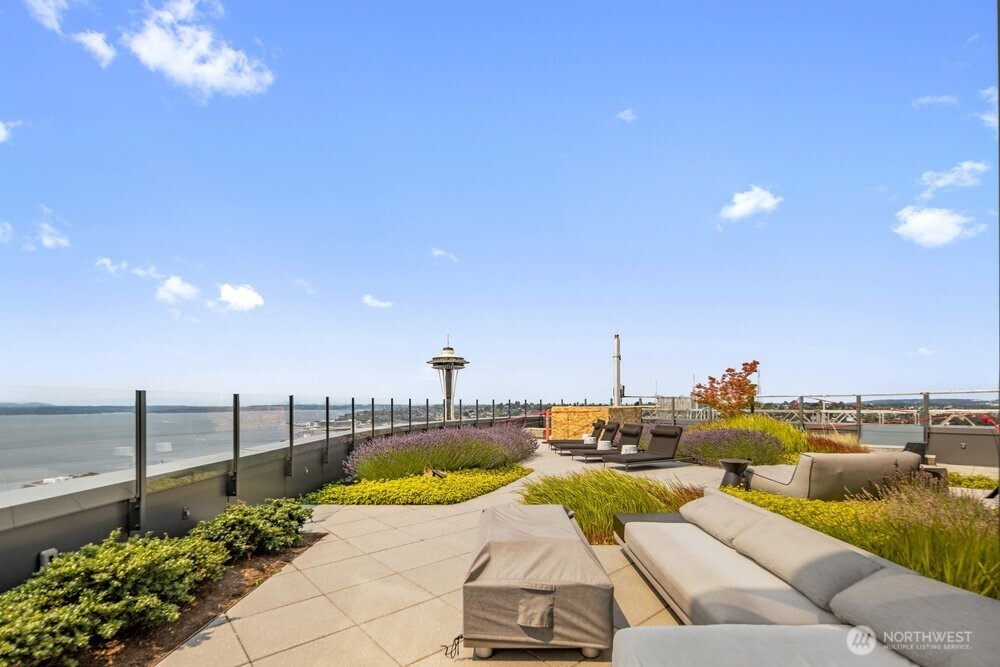 2510 6th Avenue Unit: 1107