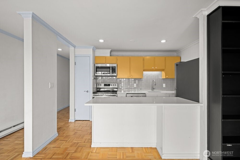 303 N 44th Street Unit: 203