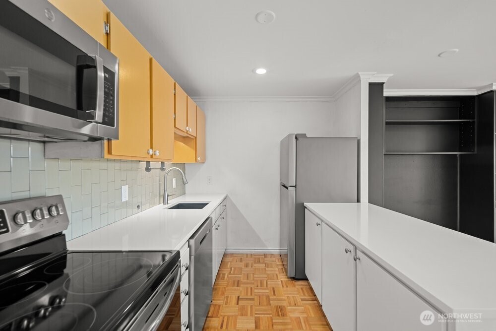 303 N 44th Street Unit: 203