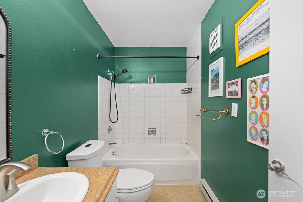 303 N 44th Street Unit: 203