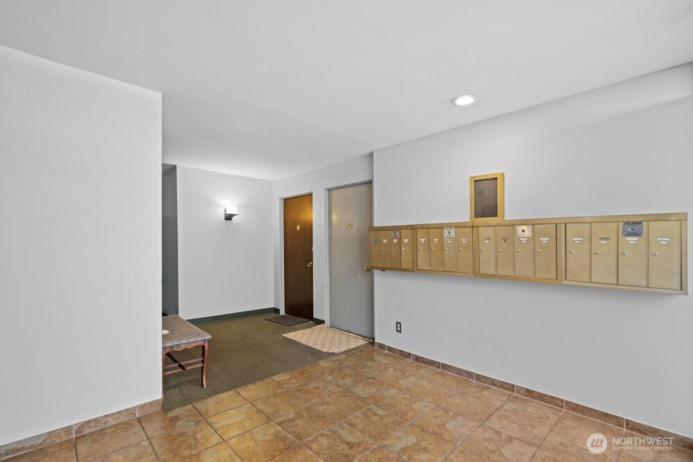 303 N 44th Street Unit: 203