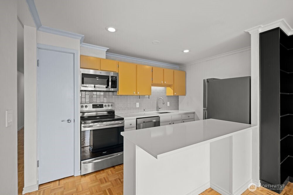 303 N 44th Street Unit: 203