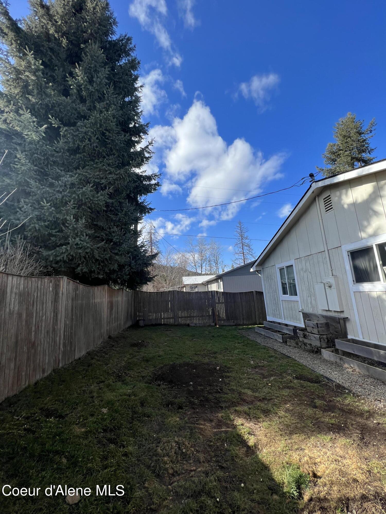 1153 S 4th Street, St. Maries