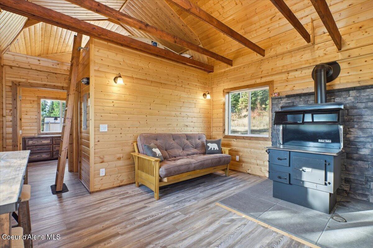 1435 Canyon Ridge Ln