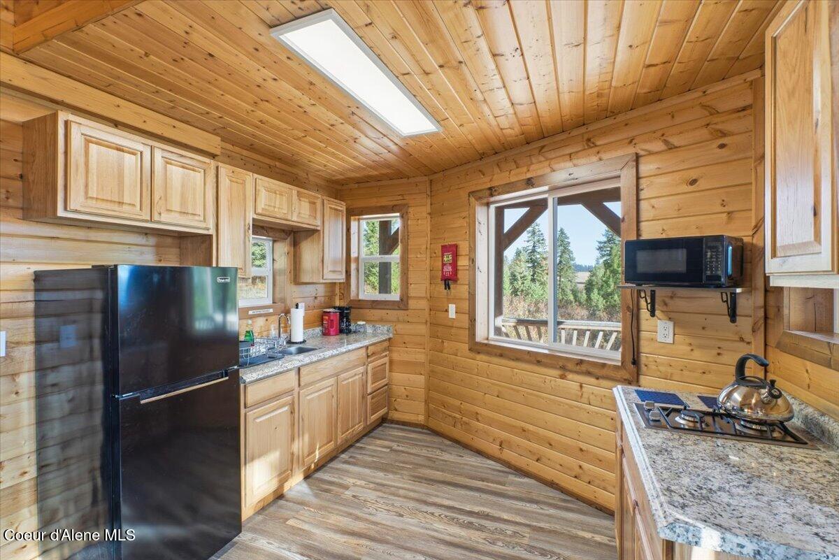 1435 Canyon Ridge Ln