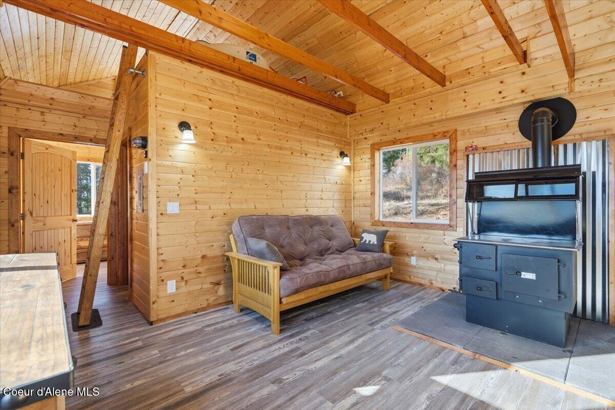 1435 Canyon Ridge Ln