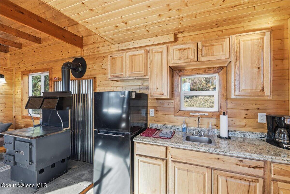 1435 Canyon Ridge Ln