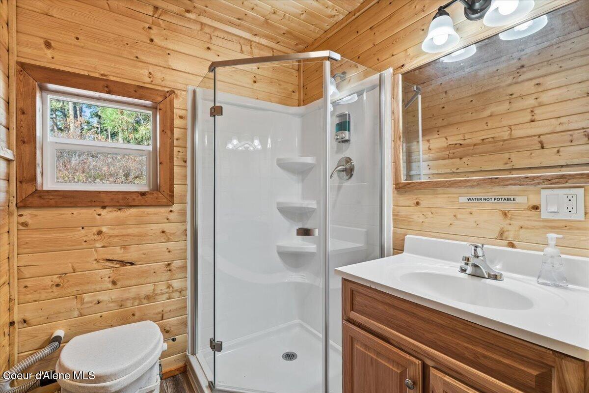 1435 Canyon Ridge Ln