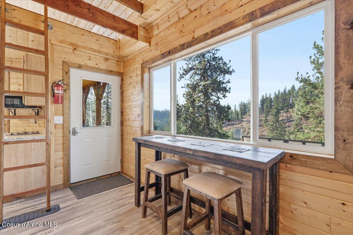 1435 Canyon Ridge Ln