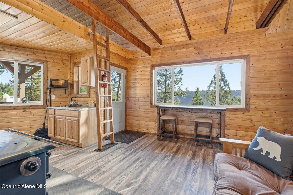 1435 Canyon Ridge Ln