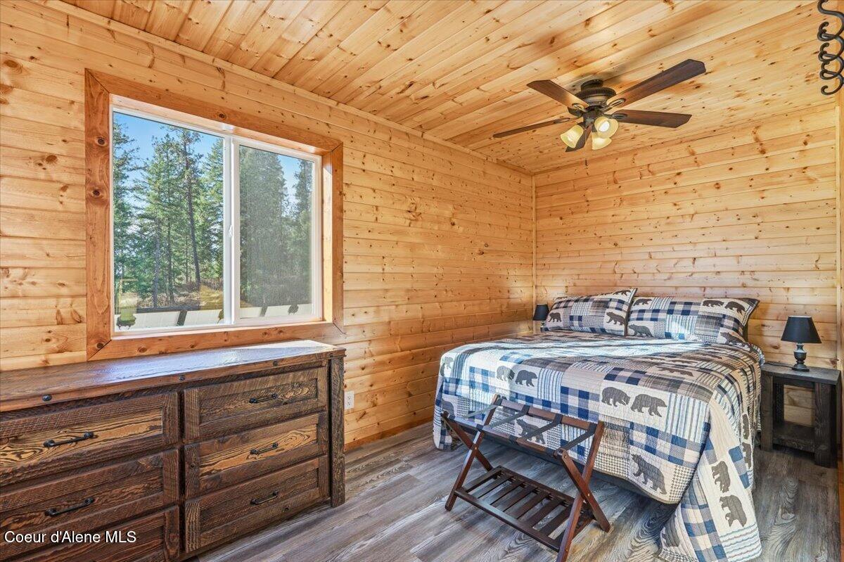 1435 Canyon Ridge Ln