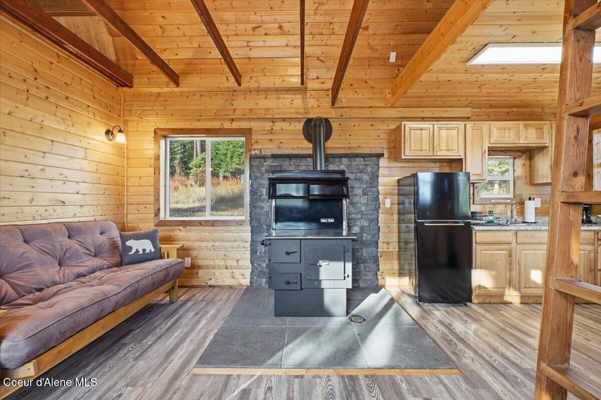 1435 Canyon Ridge Ln