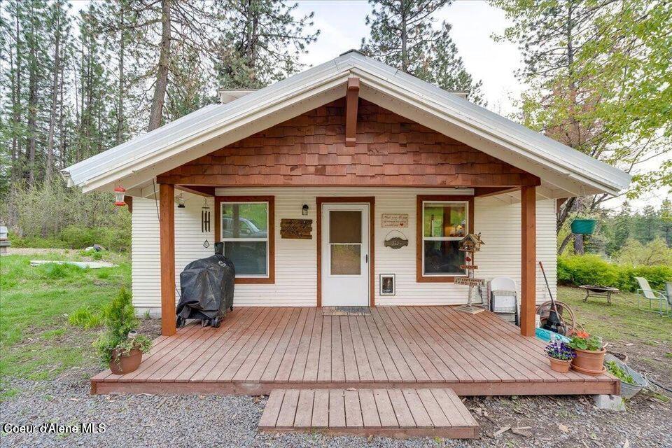 120 Moses Mountain Ln