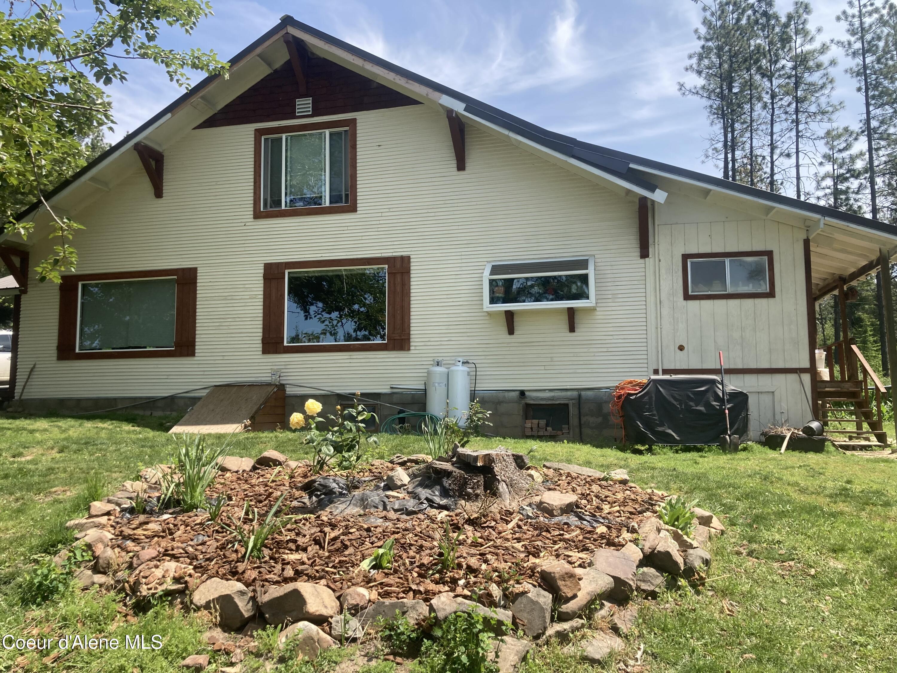 120 Moses Mountain Ln