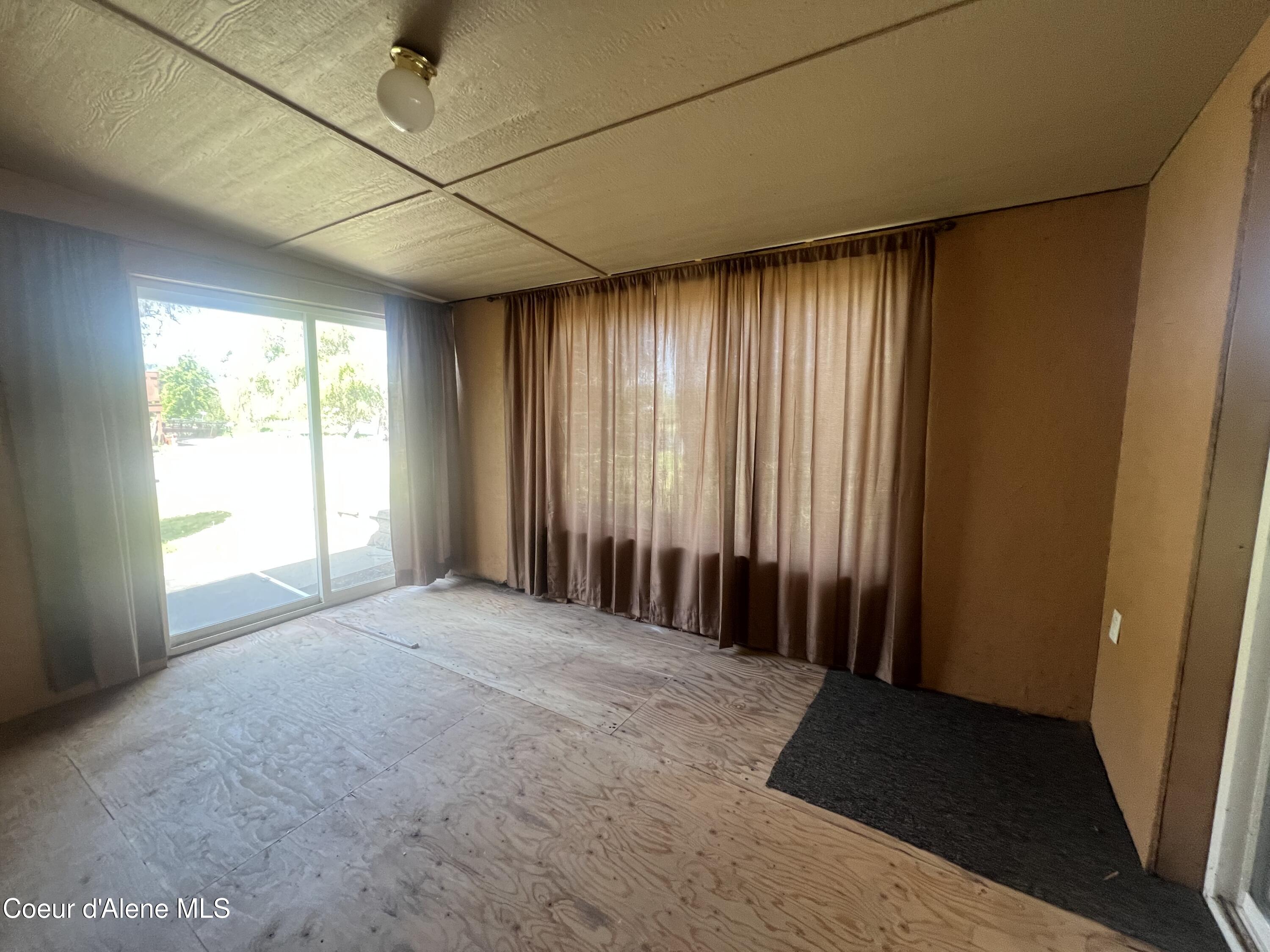 1124 Shepherd Rd, St. Maries