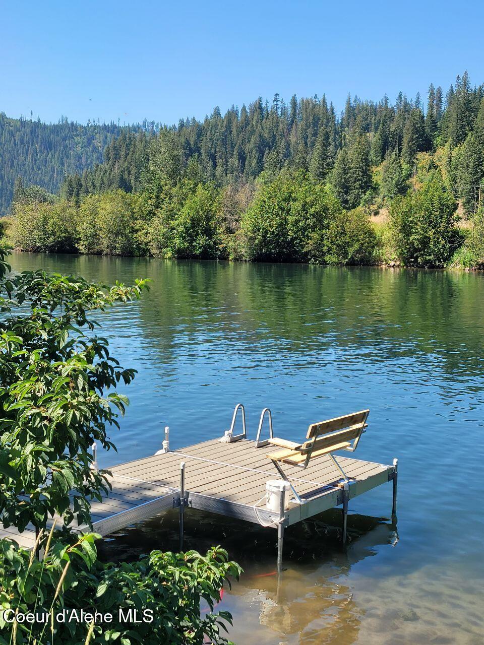 899 W Riverside Dr, St. Maries