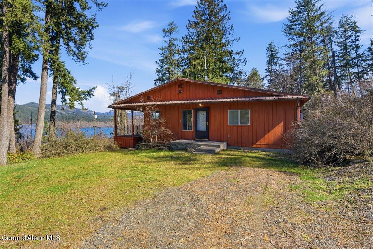 349 Rocky Point Loop Rd