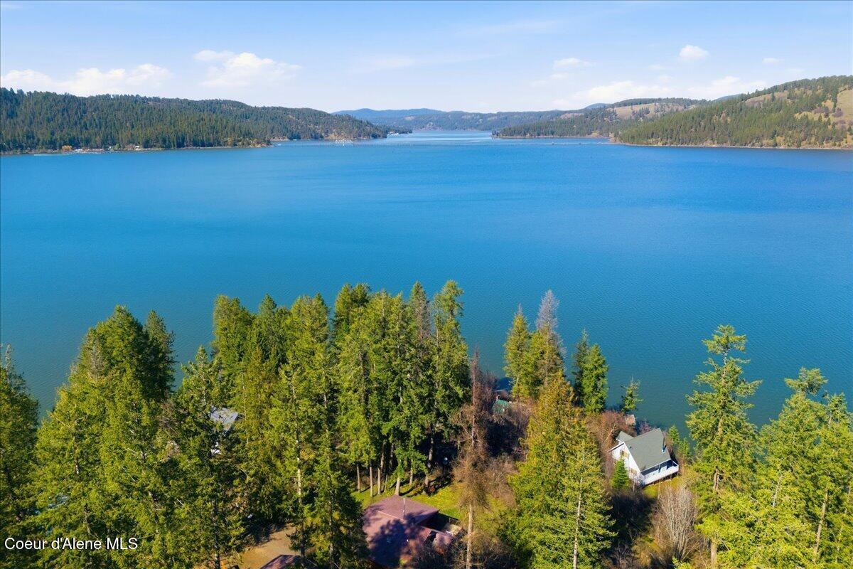 349 Rocky Point Loop Rd