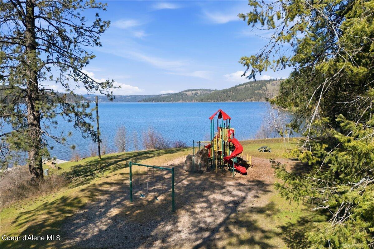 349 Rocky Point Loop Rd