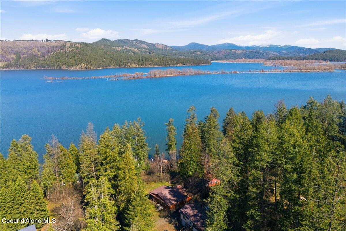 349 Rocky Point Loop Rd