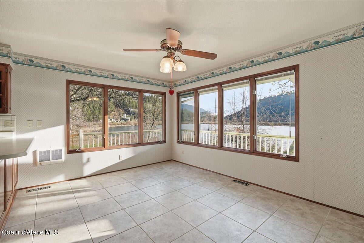 2035 St Joe River Rd, St. Maries